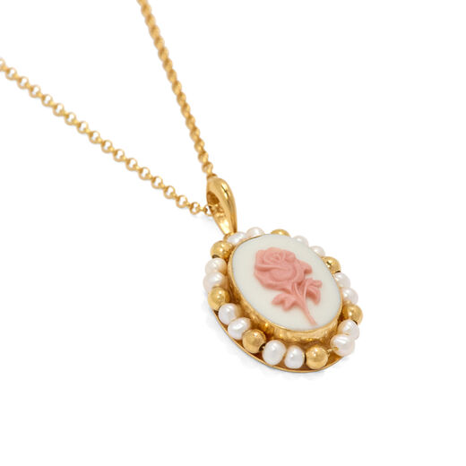 Porcelain cameo rose necklace by Vintouch