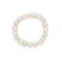 A white pearls bracelet.