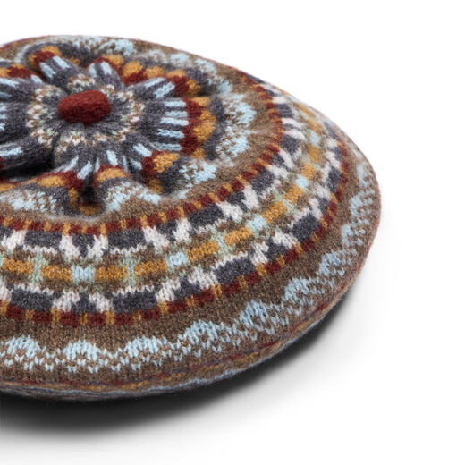 Grey and brown wool beret