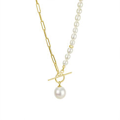 Baroque pearl toggle necklace by Mounir