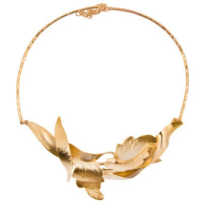 Flower collar necklace by Fo.Be