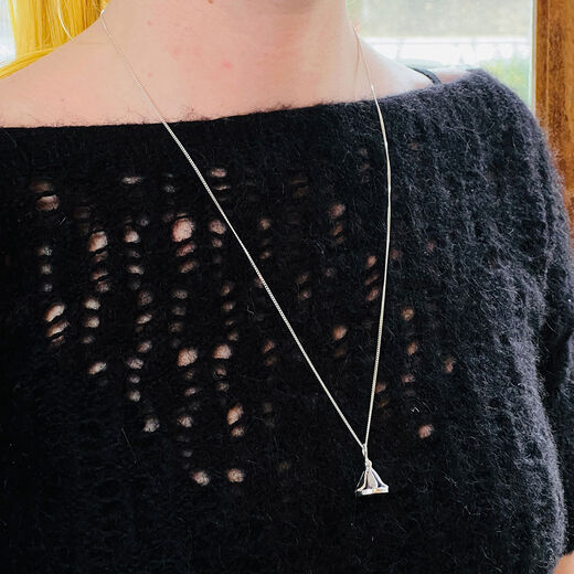 Art Deco onyx stamp necklace by Mirabelle