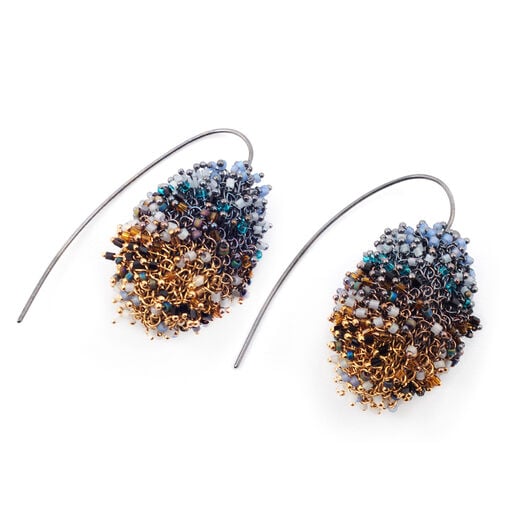 Knit bead ovoid earrings by Milena Zu