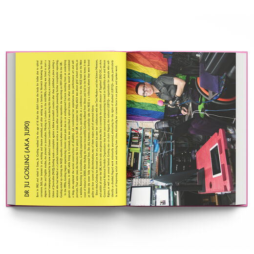 Queer London : A Guide to the City's LGBTQ+ Past and Present