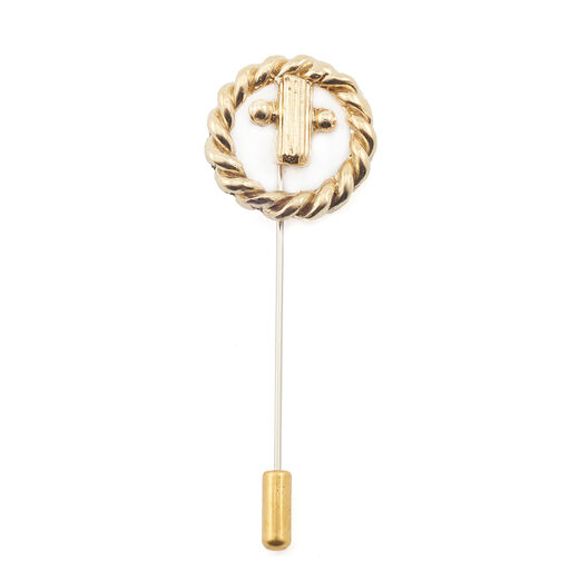 Plait face pin brooch by Alice Gavalet