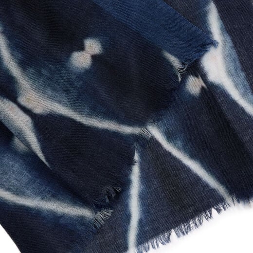 Navy waves wool scarf