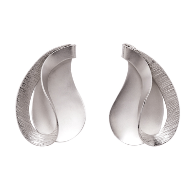 Teardrop earrings by Fo.Be