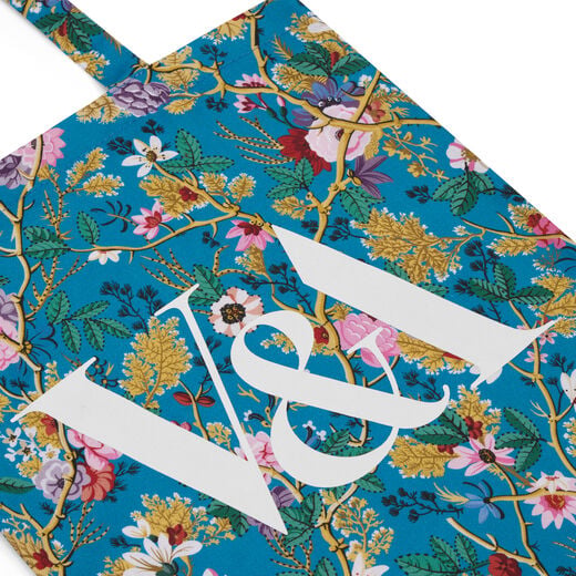 V&A Kilburn Blue Chintz tote bag