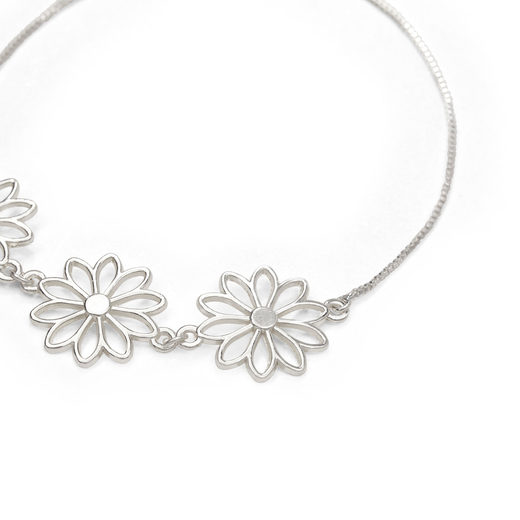 Flower bracelet