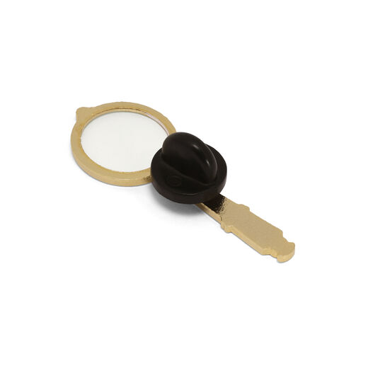 Magnifying glass enamel pin badge