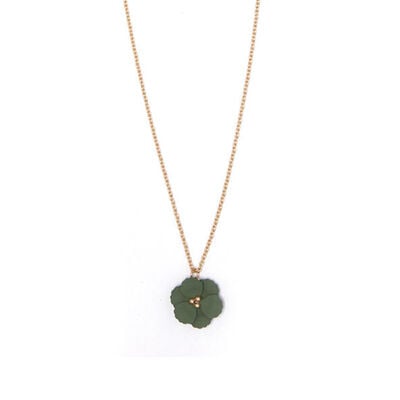 Green enamel flower pendant necklace&nbsp;