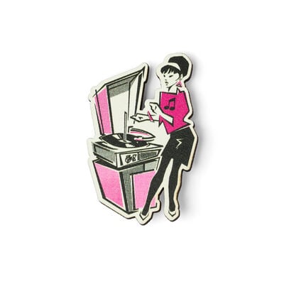 Beat Girl pin badge