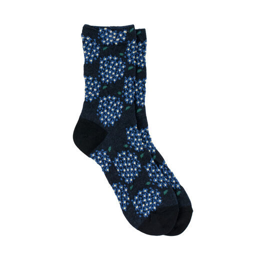 Cotton socks with blue hidrangea pattern motif