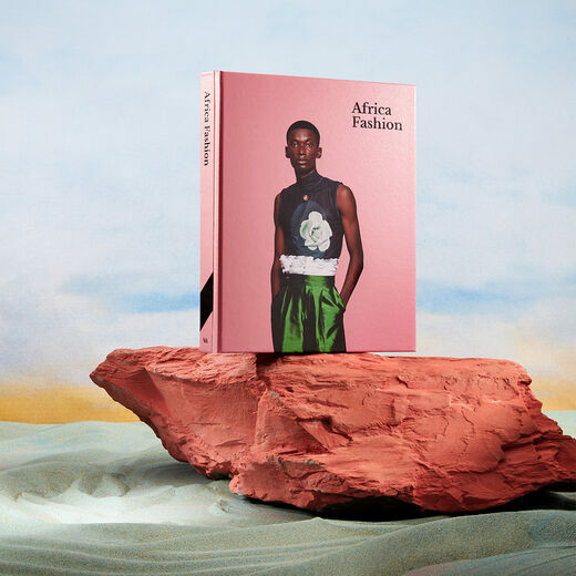 Africa Fashion - exhibition book