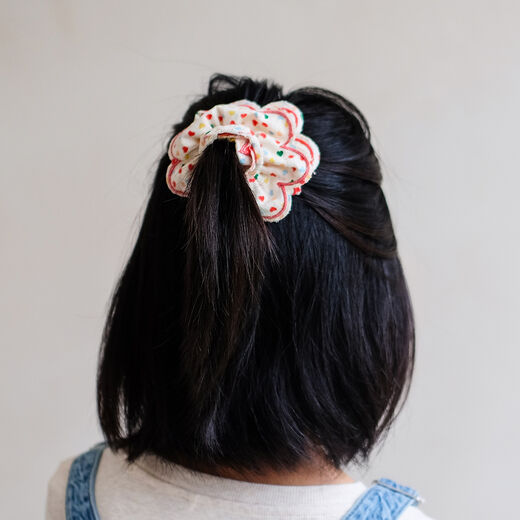 Heart print scrunchie