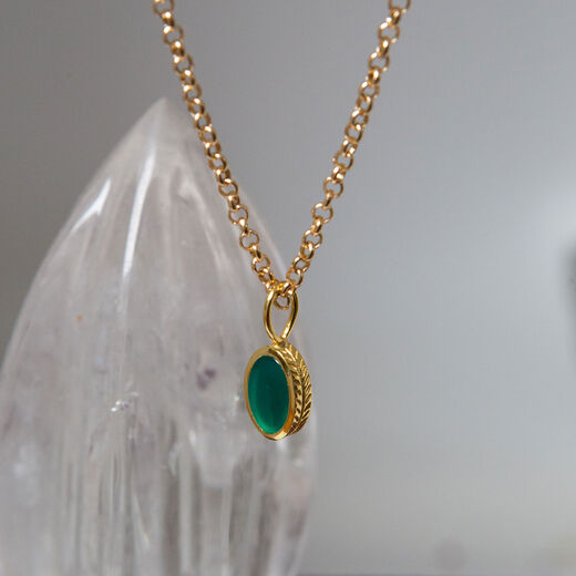 Green onyx reversible pendant necklace by Mirabelle
