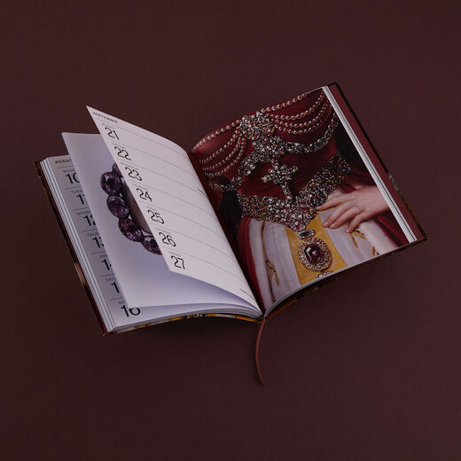 V&A 2026 desk diary