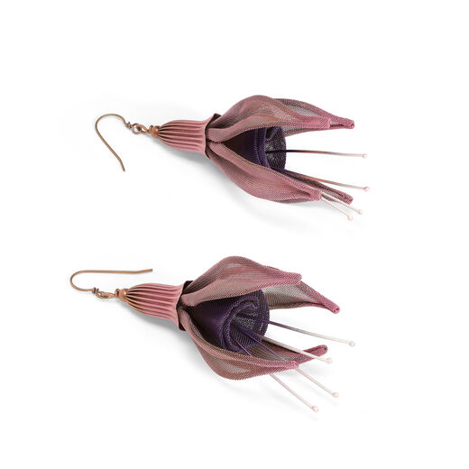Fuchsia mesh earrings by Sarah Cavender