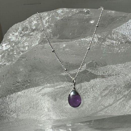 Amethyst pendant necklace by Mirabelle