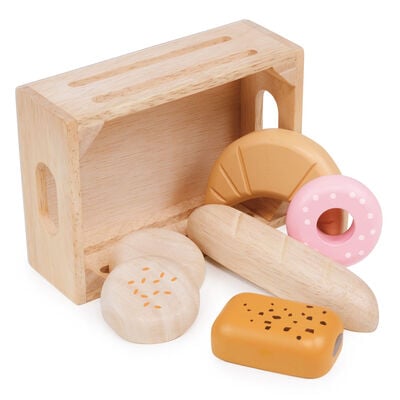 Wooden bakery set
