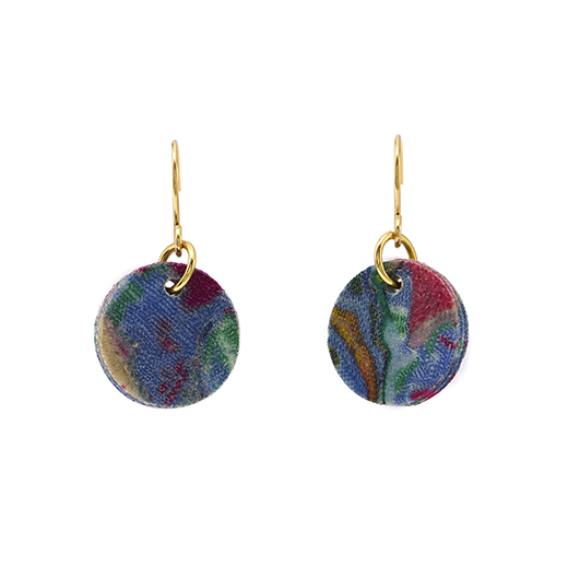 A pair of small hook errings featuring a round pendant in a marbled multicoloured pattern.