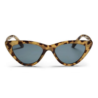 Leopard cat eye sunglasses