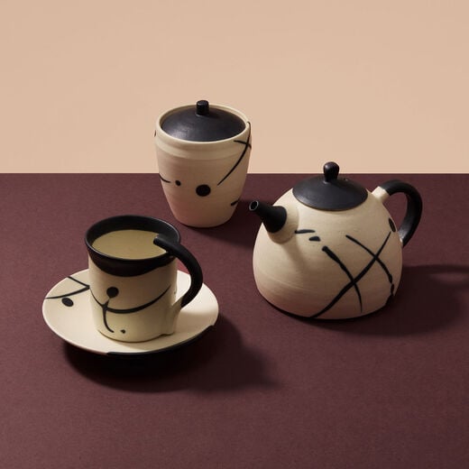 Lidded pot by Hiroyuki Onuki