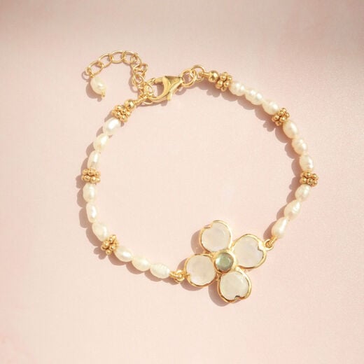 Moonstone, labradorite and pearl bracelet by Carousel Jewels