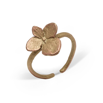 Hydrangea ring by Michael Michaud