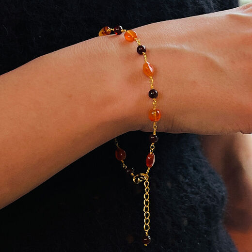 Carnelian and garnet Rosary bracelet by Mirabelle