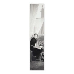 Schiaparelli: Fashion Becomes Art bookmark