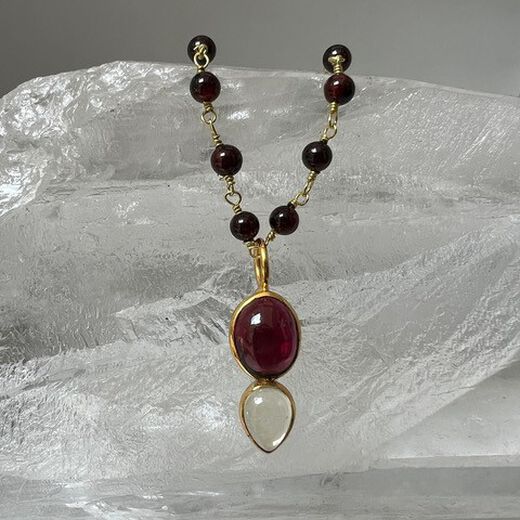 Garnet and citrine rosary necklace by Mirabelle