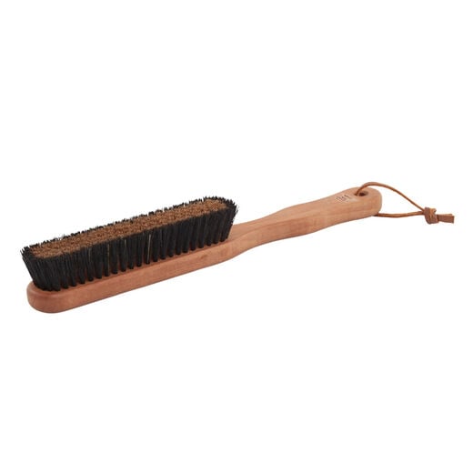 Clothes brush