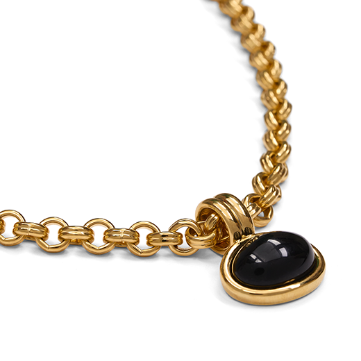 Black pendant necklace