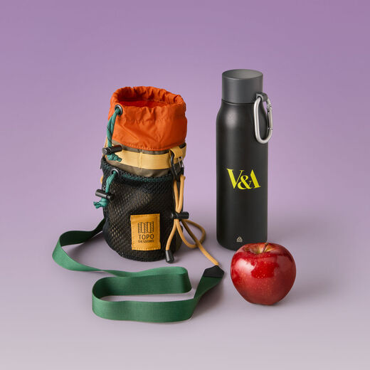 Water bottle holder sling bag