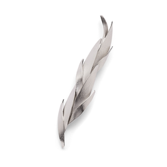 Leaves brooch by Fo.Be