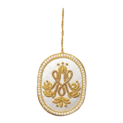 Marie Antoinette monogram embroidered decoration