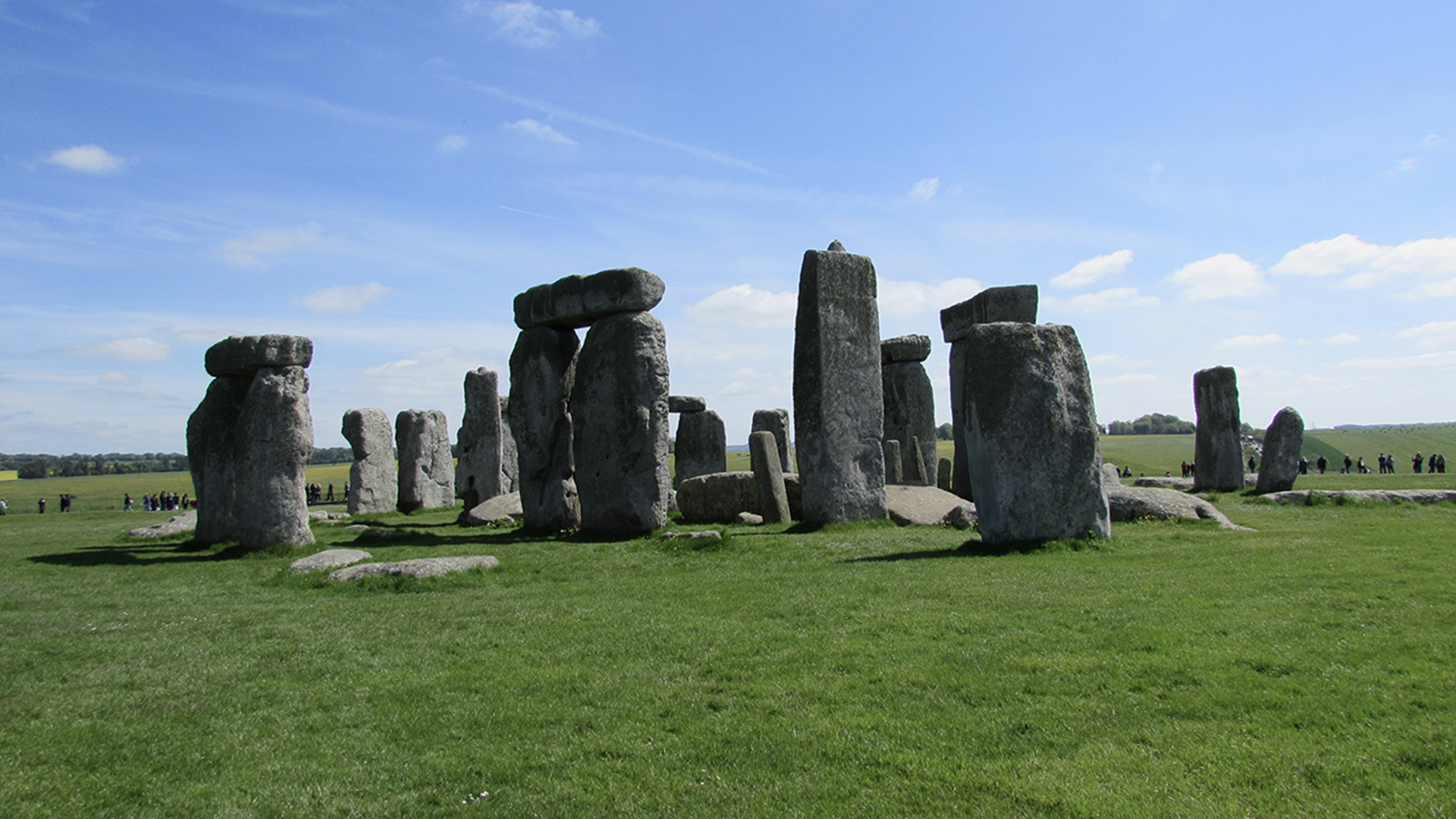 Stonehenge, stones in a circle