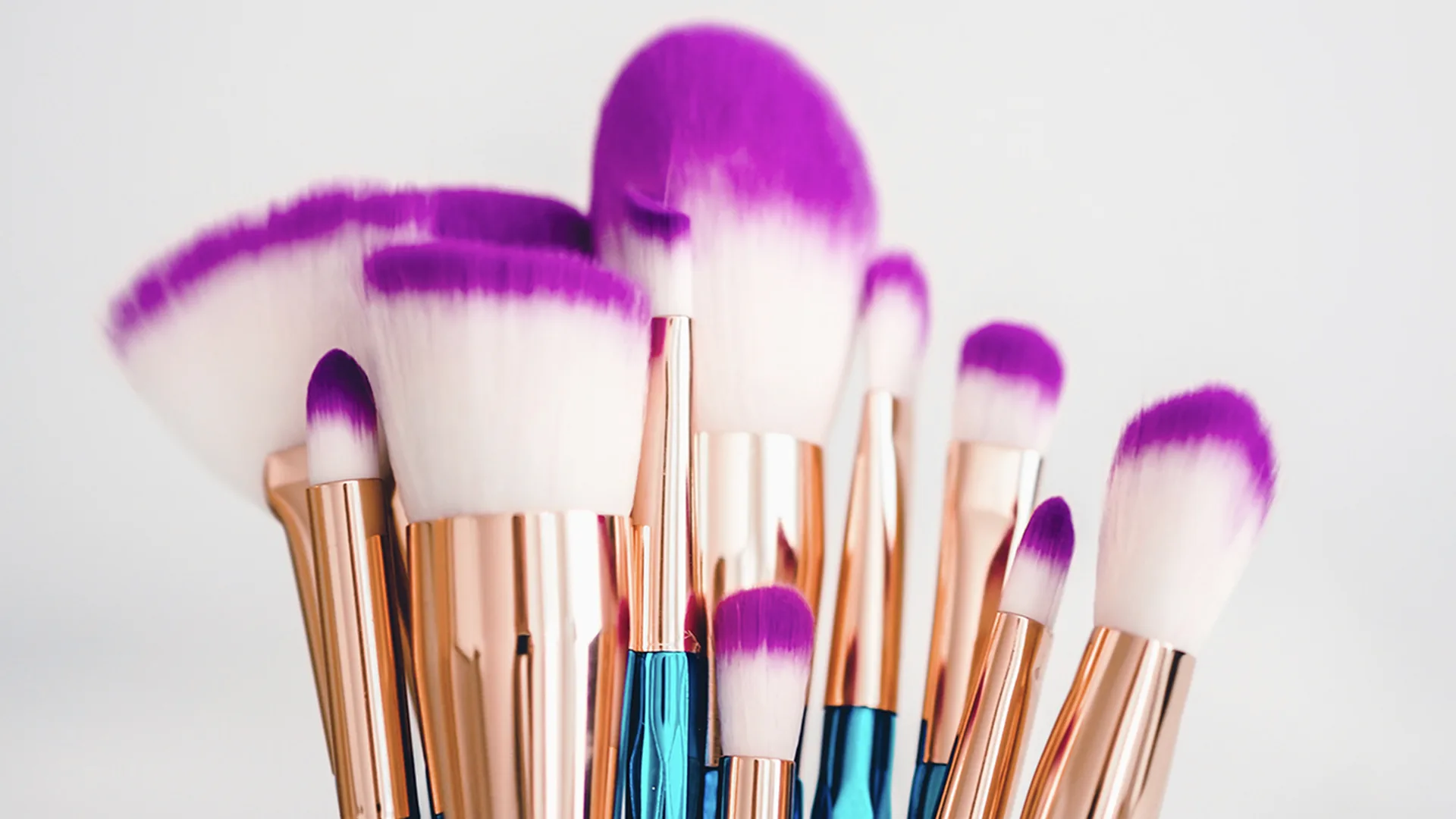 Makeup brushes