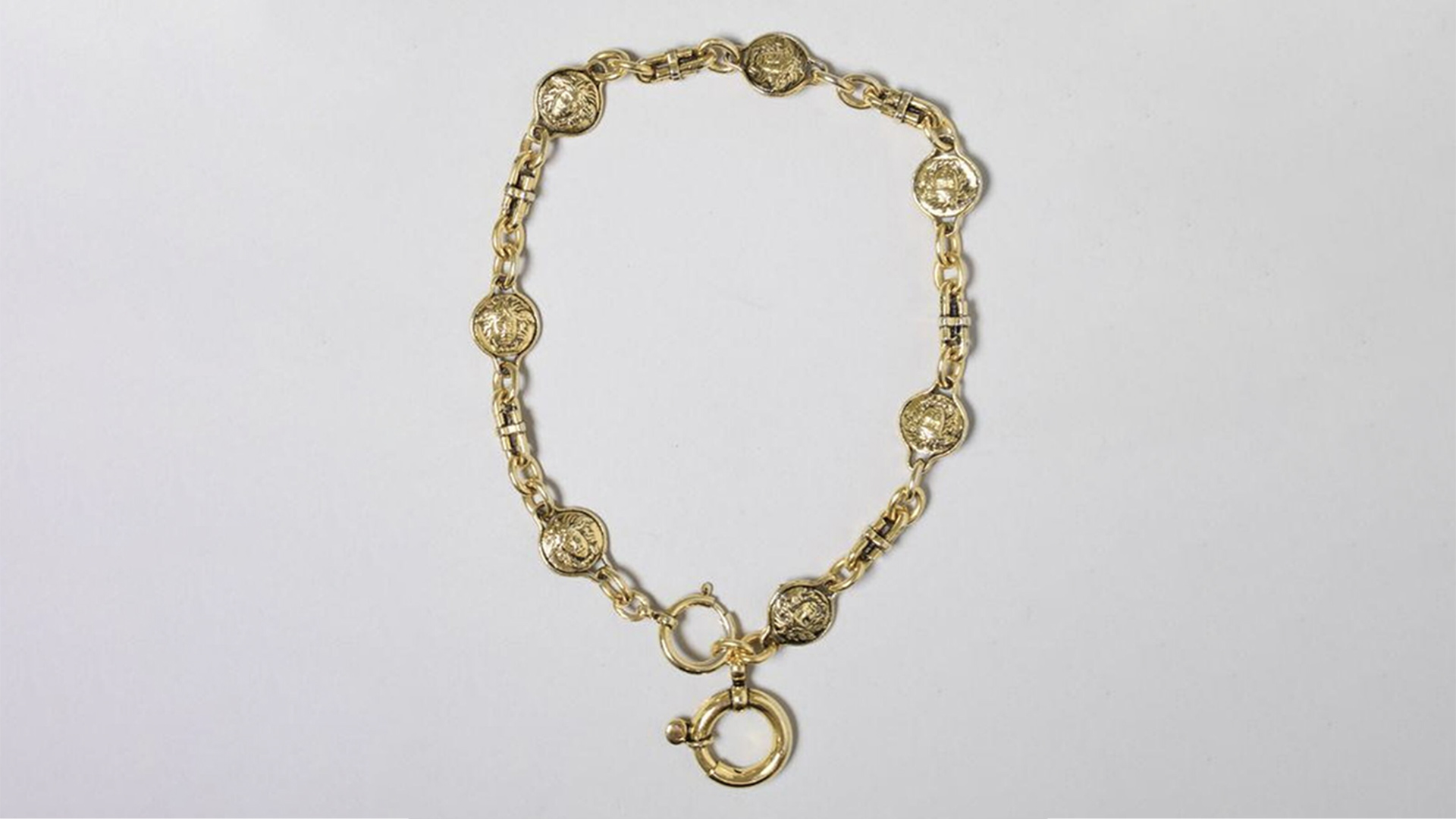 Gold necklace with Medusa heads