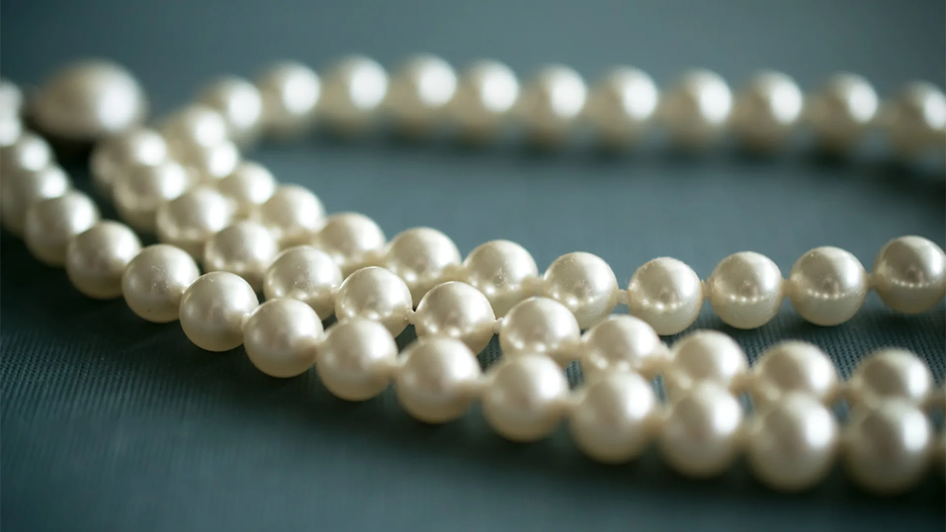 Pearl necklace