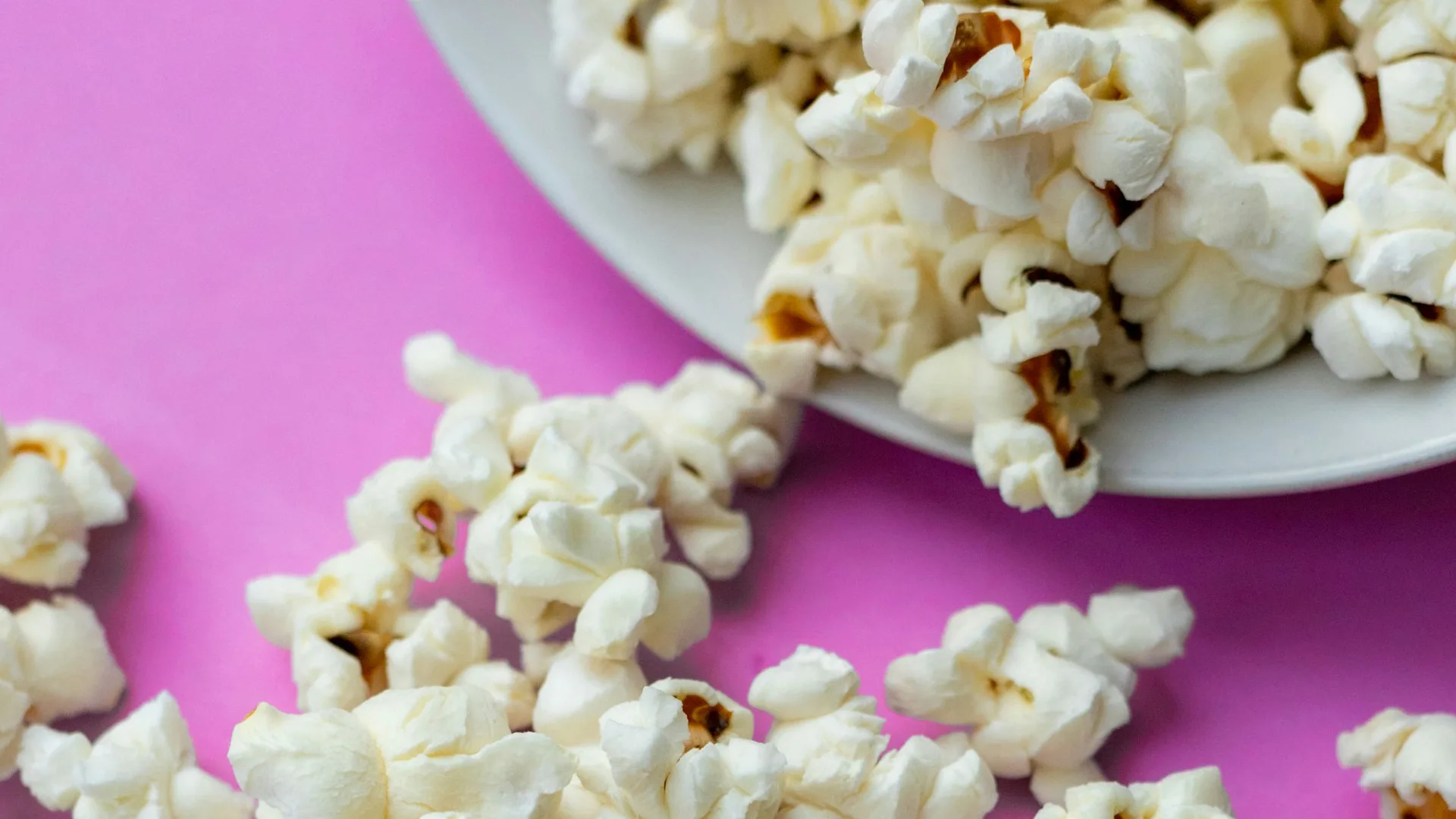 Close up photograph of popcorn