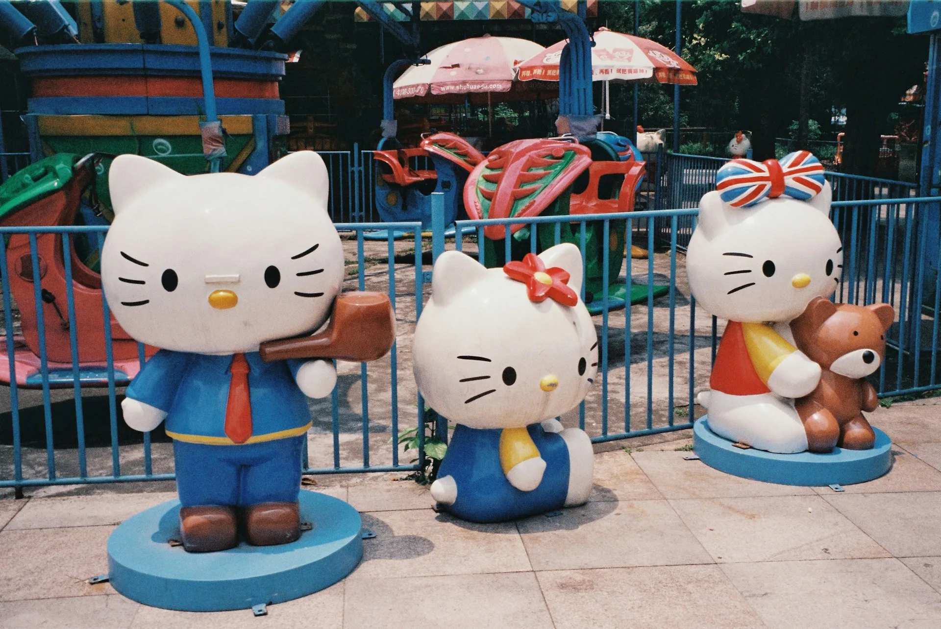 Hello Kitty figurines at fairground
