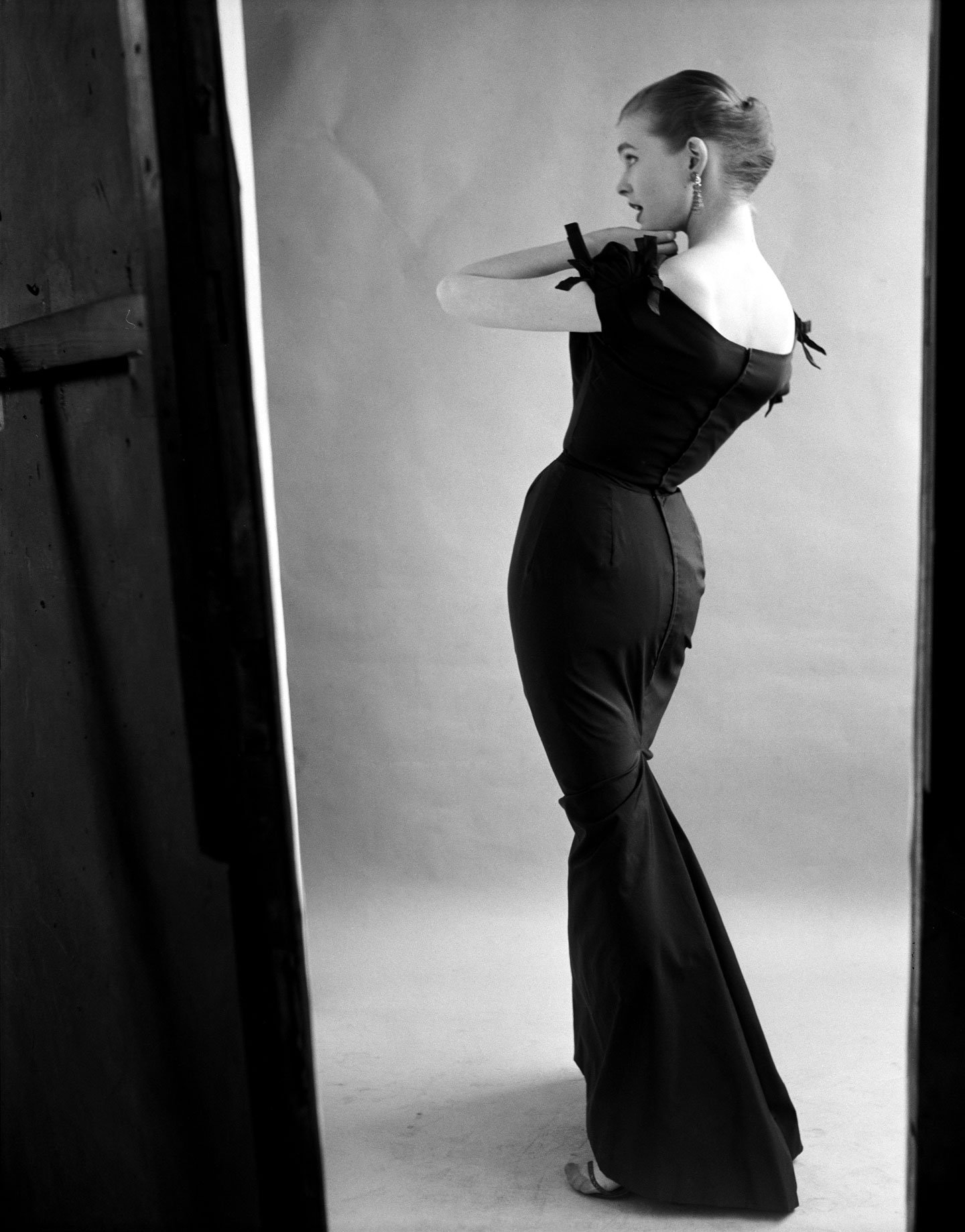 Susan Abraham in Christian Dior silk evening top and skirt